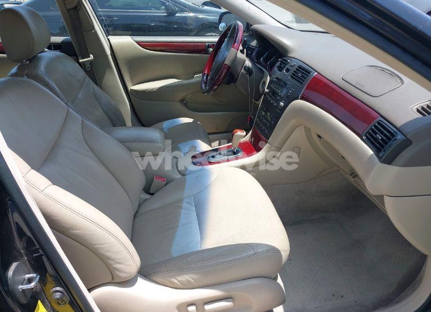 Photo 5 of 2003 Lexus Es 300 (VIN JTHBF30G236020840)