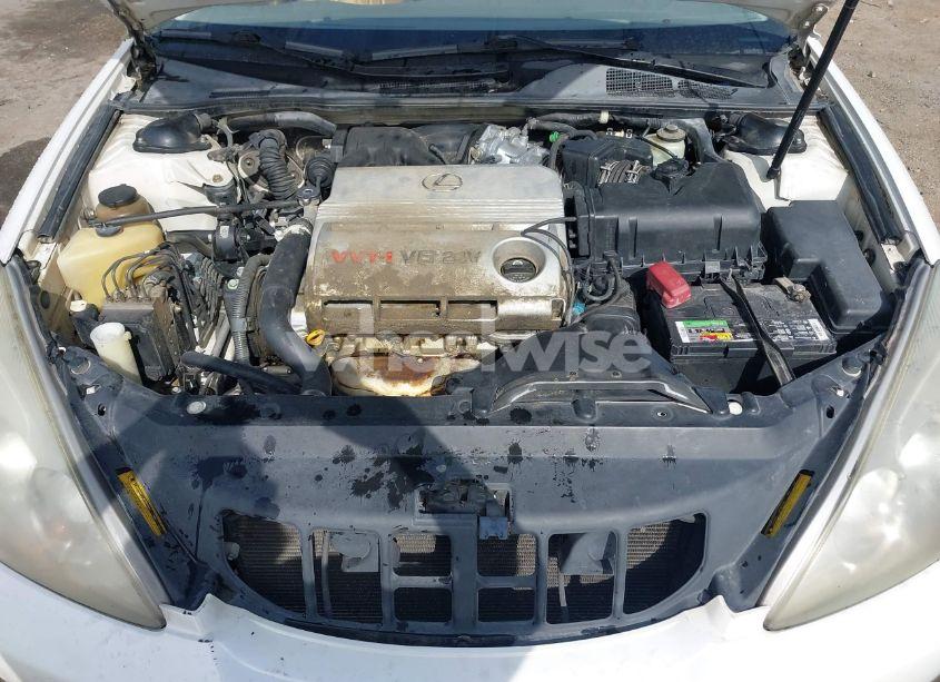 Photo 10 of 2002 Lexus Es 300 (VIN JTHBF30G325029776)