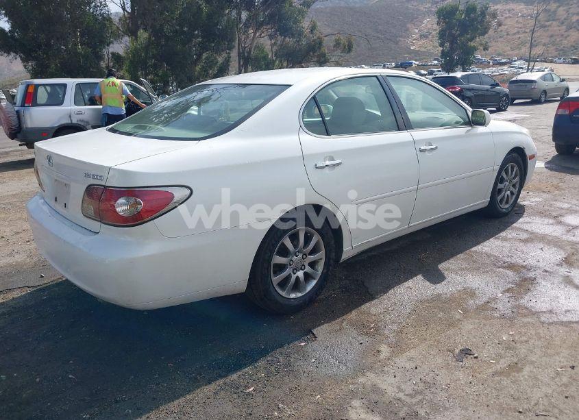 Photo 4 of 2002 Lexus Es 300 (VIN JTHBF30G325029776)