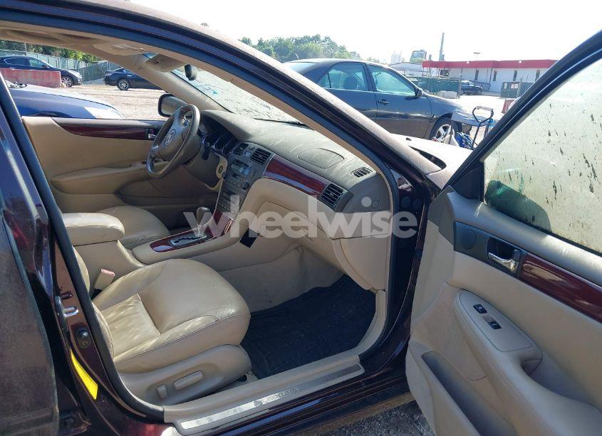 Photo 5 of 2003 Lexus Es 300 (VIN JTHBF30G330133988)