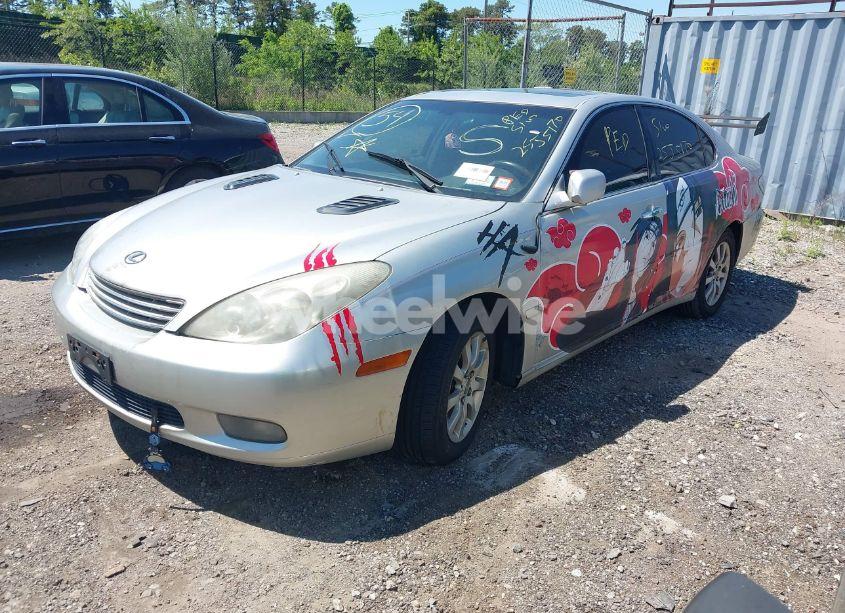 Photo 2 of 2002 Lexus Es 300 (VIN JTHBF30G420012742)