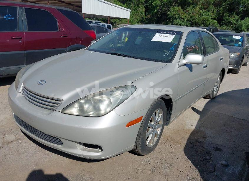 Photo 2 of 2002 Lexus Es 300 (VIN JTHBF30G420047703)
