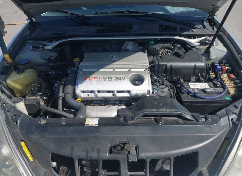 Photo 10 of 2002 Lexus Es 300 (VIN JTHBF30G425012470)