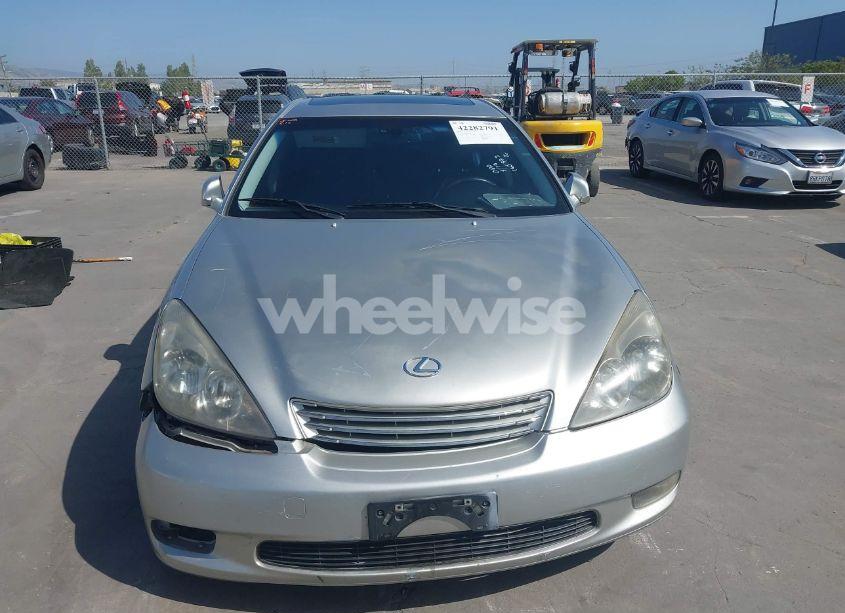 Photo 6 of 2002 Lexus Es 300 (VIN JTHBF30G425012470)