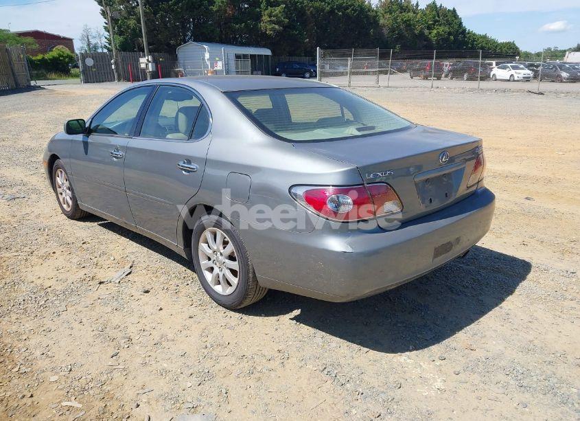 Photo 3 of 2002 Lexus Es 300 (VIN JTHBF30G520016900)