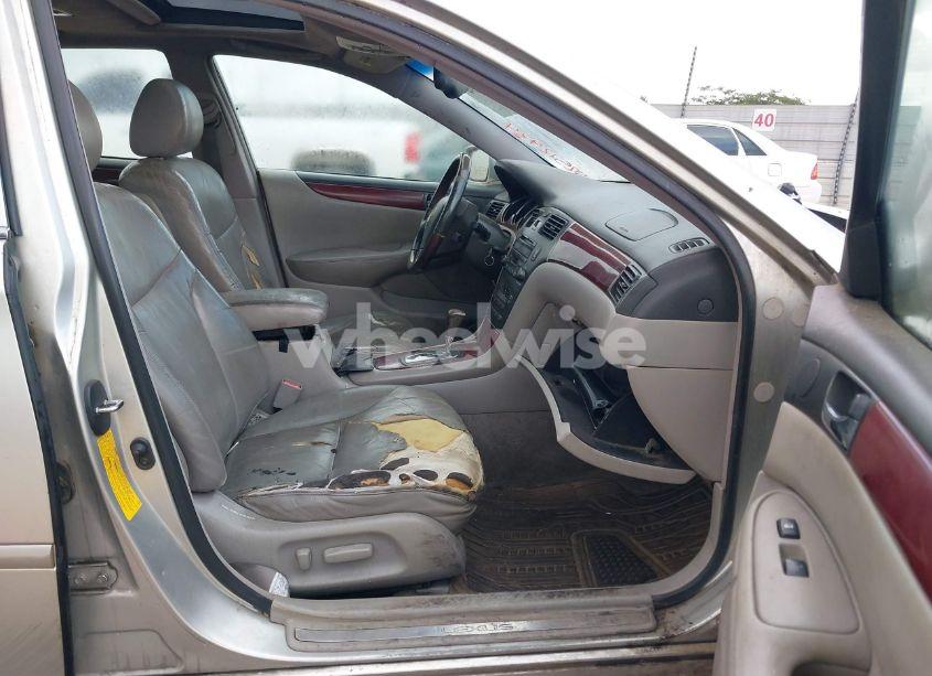 Photo 5 of 2002 Lexus Es 300 (VIN JTHBF30G525019248)