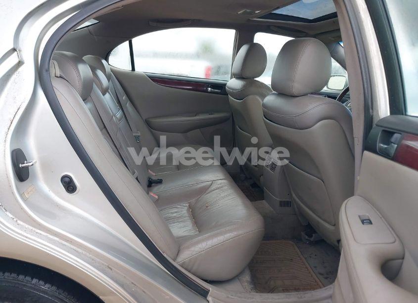 Photo 8 of 2002 Lexus Es 300 (VIN JTHBF30G525019248)