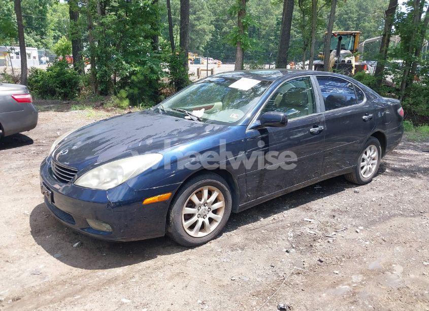 Photo 2 of 2002 Lexus Es 300 (VIN JTHBF30G525020660)