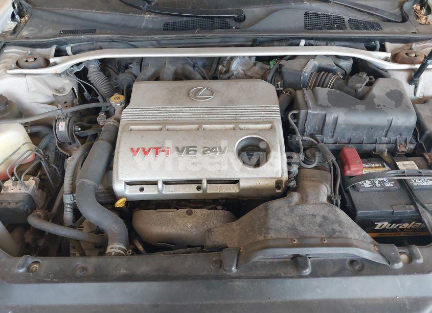 Photo 10 of 2003 Lexus Es 300 (VIN JTHBF30G530090917)