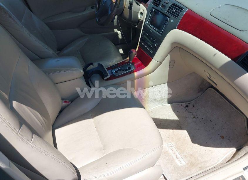 Photo 5 of 2002 Lexus Es 300 (VIN JTHBF30G620016050)