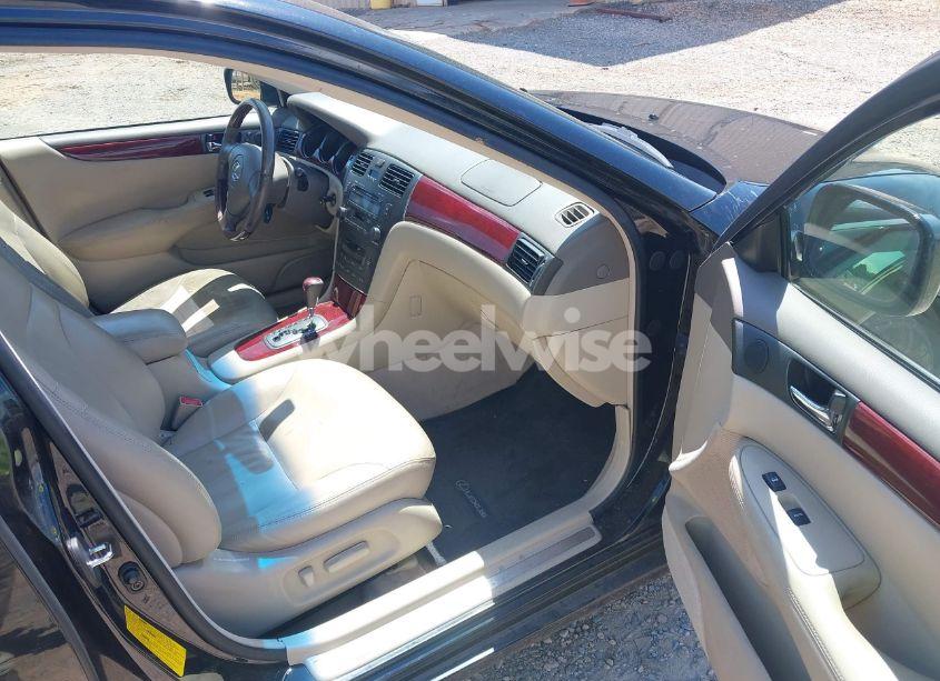 Photo 5 of 2002 Lexus Es 300 (VIN JTHBF30G620020471)