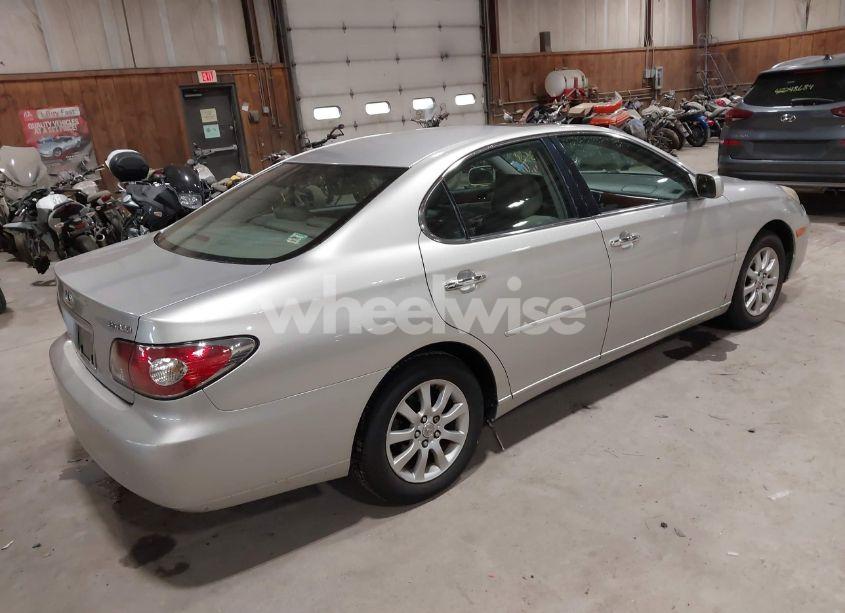 Photo 4 of 2002 Lexus Es 300 (VIN JTHBF30G620021037)