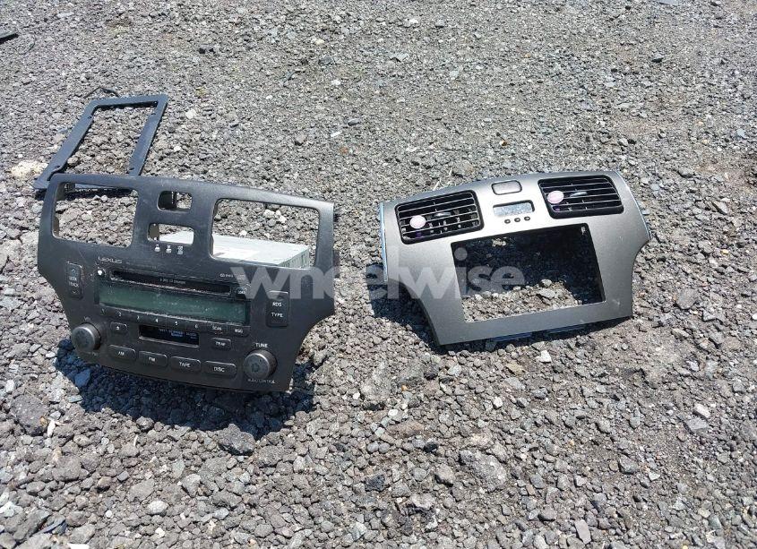 Photo 12 of 2002 Lexus Es 300 (VIN JTHBF30G720031351)