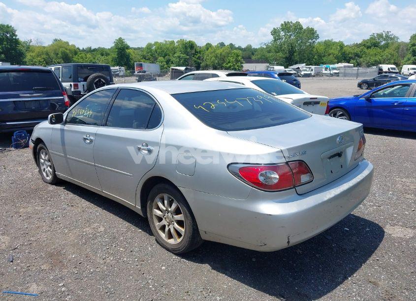 Photo 3 of 2002 Lexus Es 300 (VIN JTHBF30G720031351)