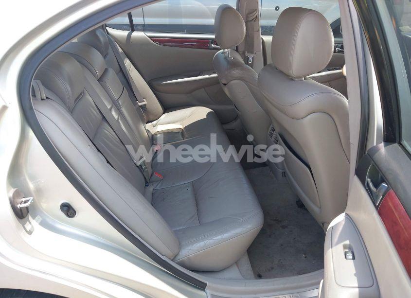 Photo 8 of 2002 Lexus Es 300 (VIN JTHBF30G720031351)