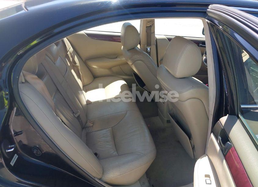 Photo 8 of 2003 Lexus Es 300 (VIN JTHBF30G730097478)