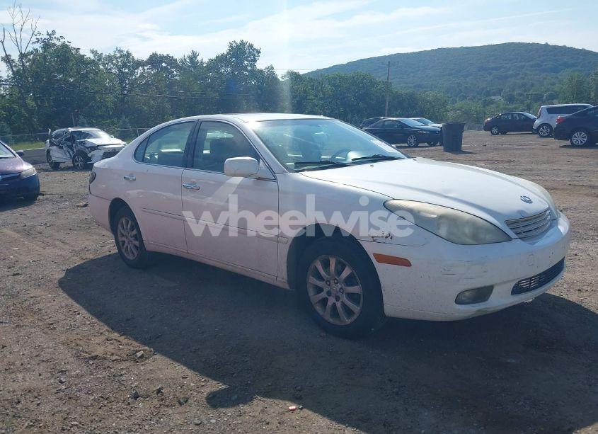 2002 Lexus Es 300 (VIN JTHBF30G820041547) main photo