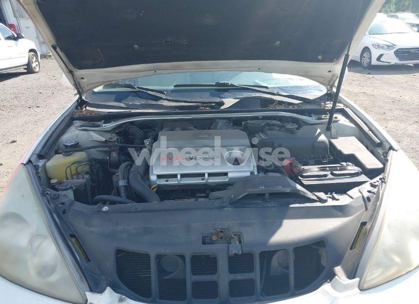 Photo 10 of 2002 Lexus Es 300 (VIN JTHBF30G820041547)