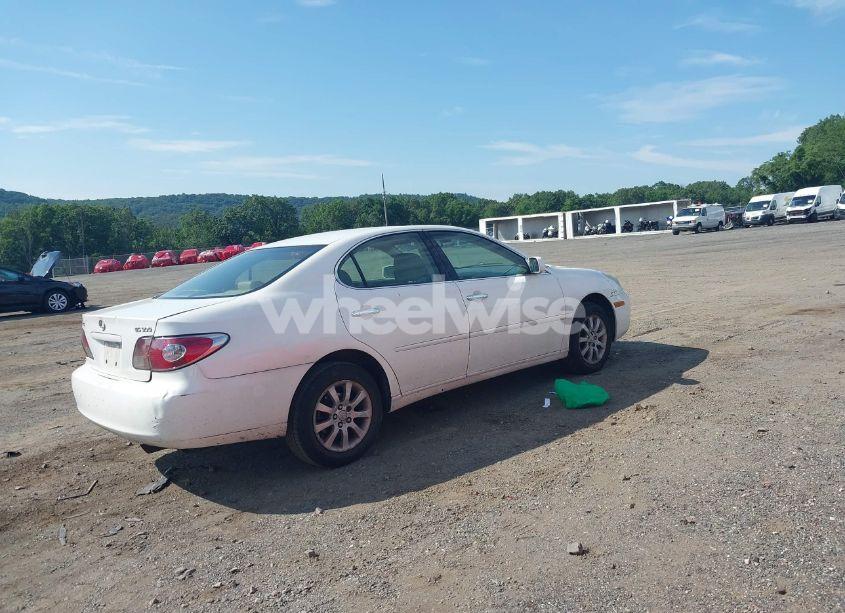 Photo 4 of 2002 Lexus Es 300 (VIN JTHBF30G820041547)