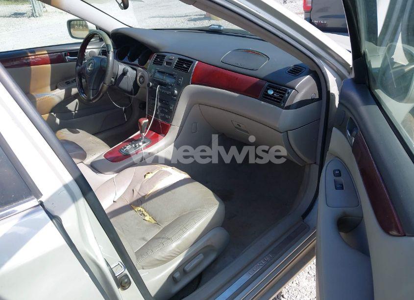 Photo 5 of 2003 Lexus Es 300 (VIN JTHBF30G836013570)