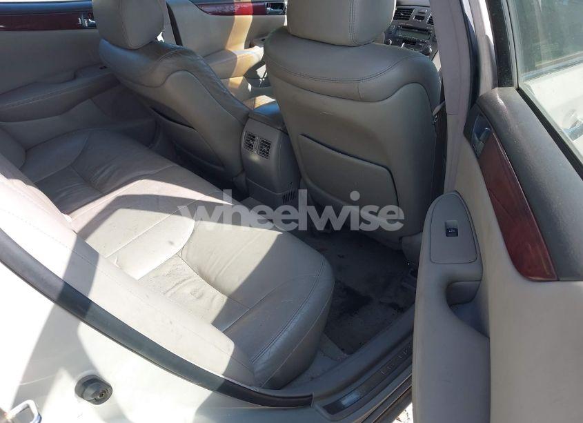 Photo 8 of 2003 Lexus Es 300 (VIN JTHBF30G836013570)