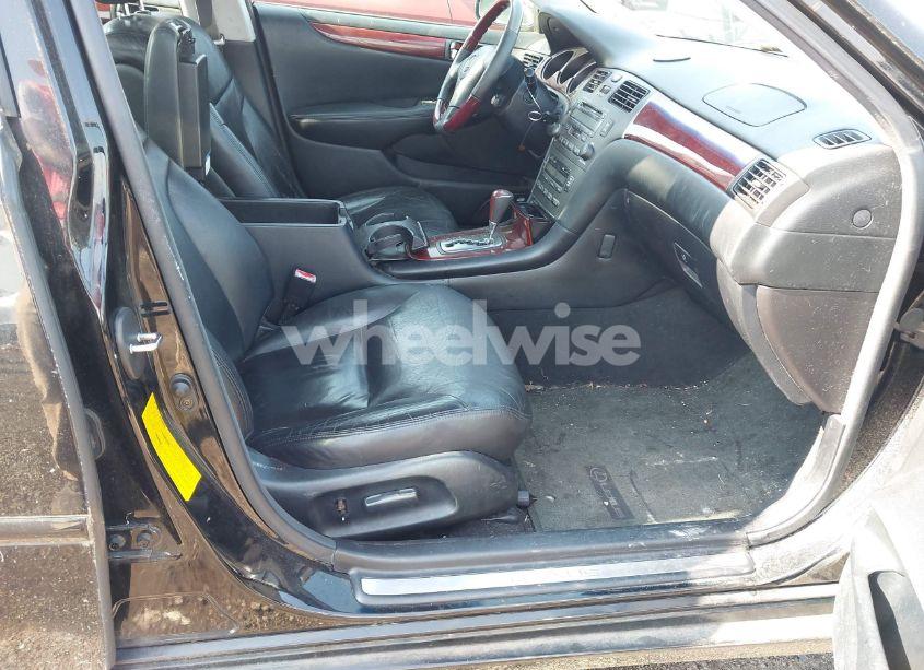 Photo 5 of 2003 Lexus Es 300 (VIN JTHBF30G930106374)