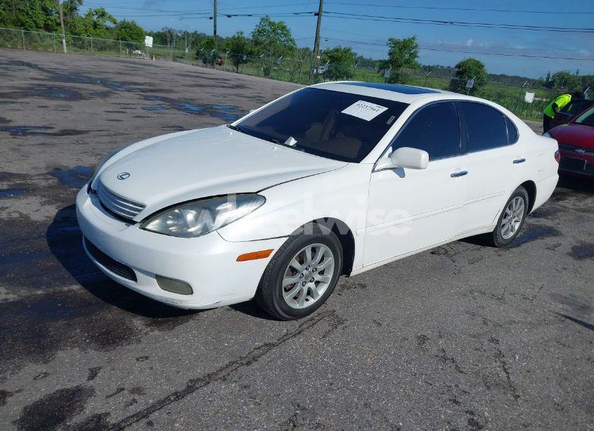 Photo 2 of 2002 Lexus Es 300 (VIN JTHBF30GX20062013)