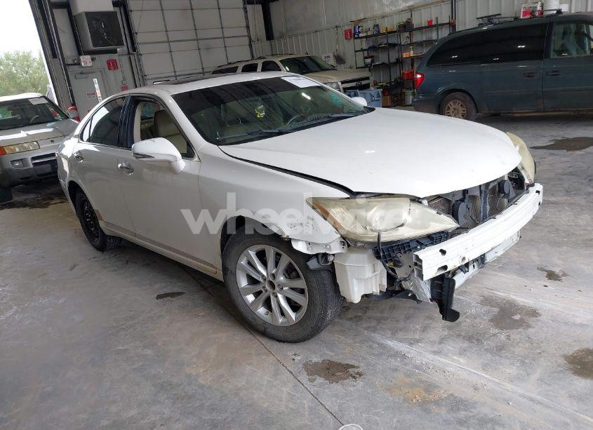 2011 Lexus Es 350 (VIN JTHBK1EGXB2426105) main photo