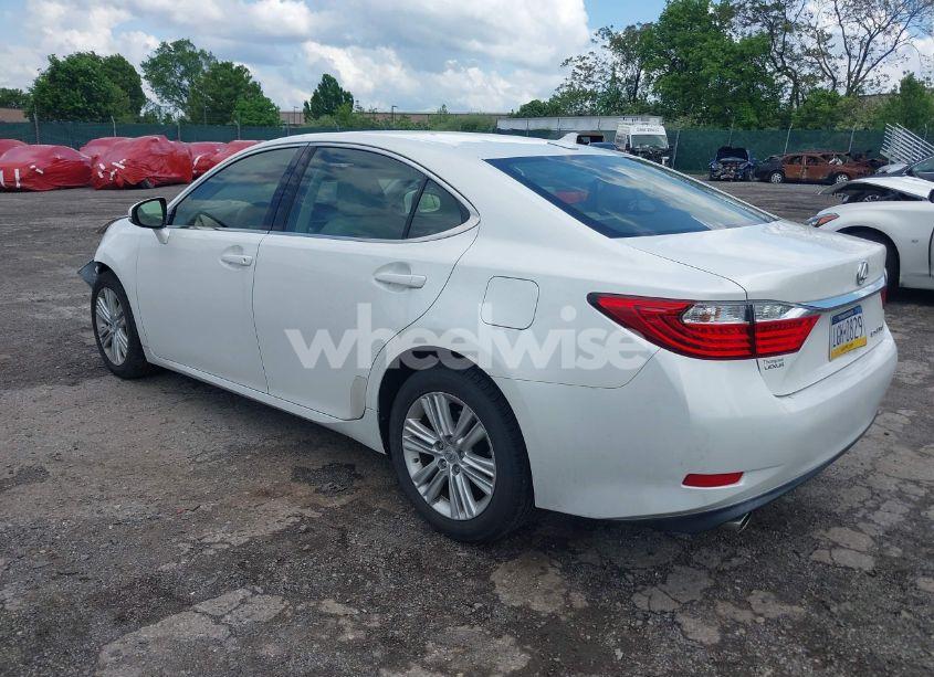 Photo 3 of 2013 Lexus Es 350 (VIN JTHBK1GG0D2022357)