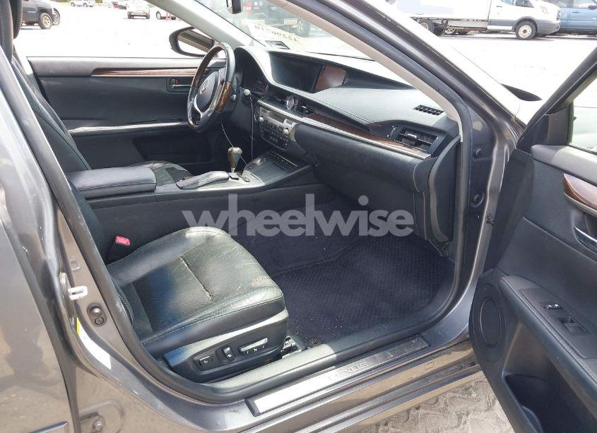 Photo 5 of 2013 Lexus Es 350 (VIN JTHBK1GG0D2059604)