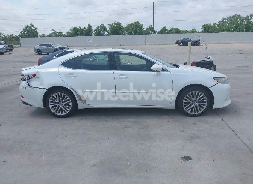 Photo 13 of 2013 Lexus Es 350 (VIN JTHBK1GG1D2057313)