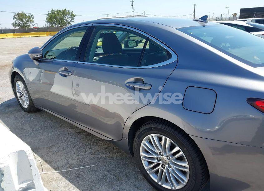 Photo 15 of 2014 Lexus Es 350 (VIN JTHBK1GG1E2133260)