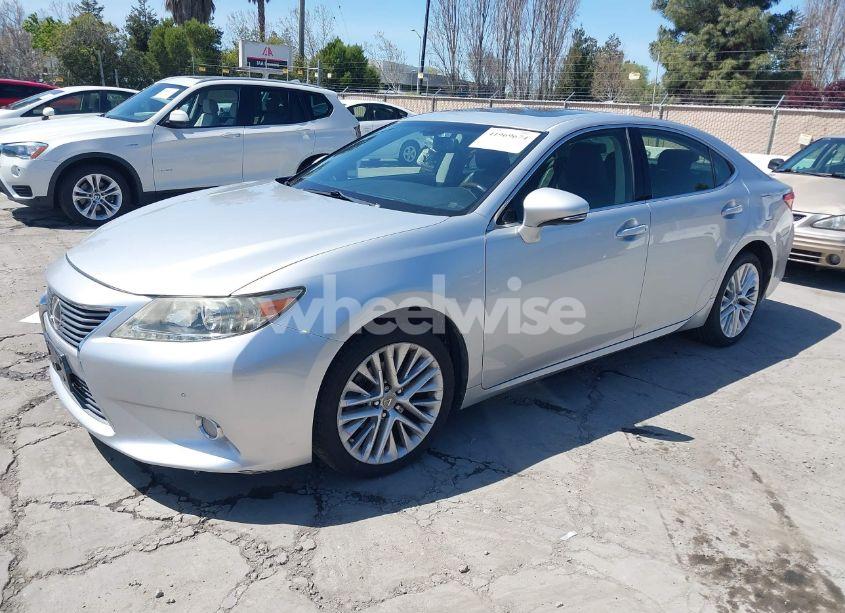 Photo 2 of 2013 Lexus Es 350 (VIN JTHBK1GG2D2059538)