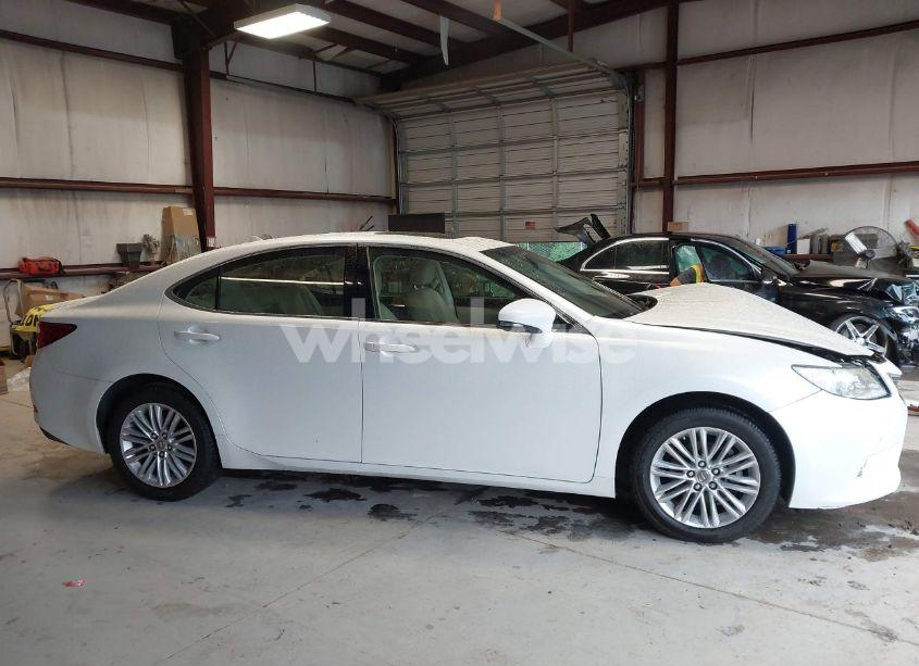 Photo 13 of 2013 Lexus Es 350 (VIN JTHBK1GG2D2062116)