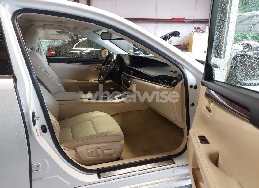 Photo 5 of 2013 Lexus Es 350 (VIN JTHBK1GG2D2062116)