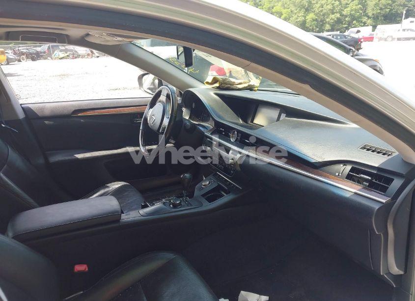 Photo 5 of 2013 Lexus Es 350 (VIN JTHBK1GG9D2054644)