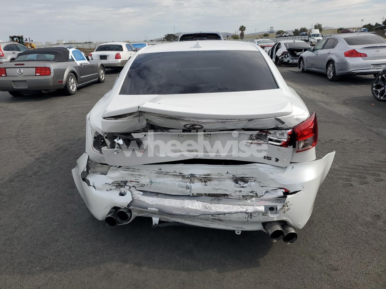 Photo 6 of 2012 LEXUS IS F (VIN JTHBP5C28C5010229)