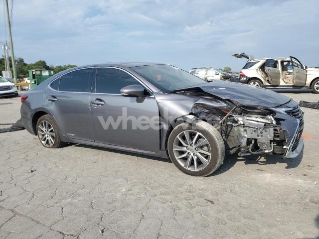 Photo 9 of 2016 LEXUS ES 300H (VIN JTHBW1GG0G2105831)