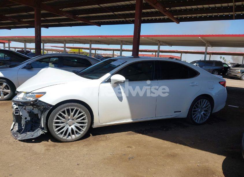 Photo 15 of 2014 Lexus Es 300H (VIN JTHBW1GG1E2076577)