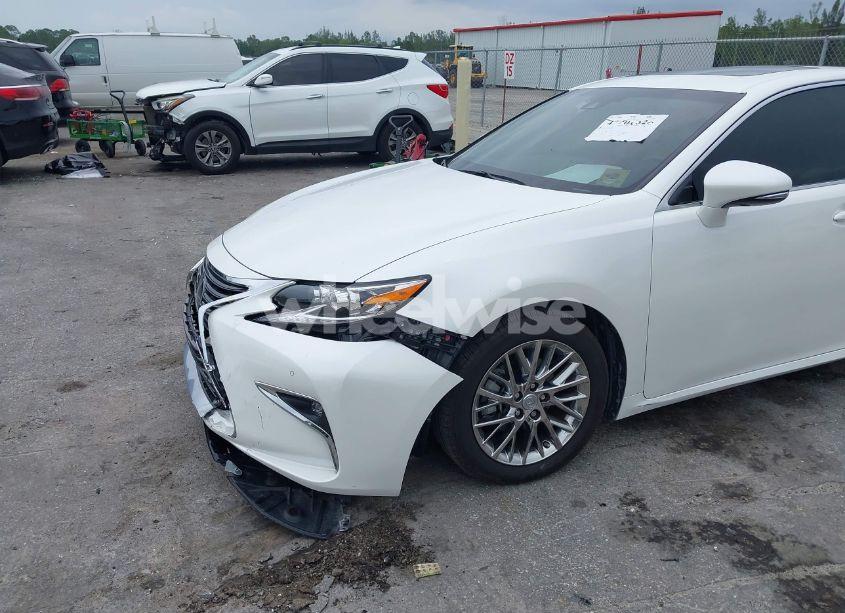 Photo 6 of 2018 Lexus Es 300H (VIN JTHBW1GG1J2188211)
