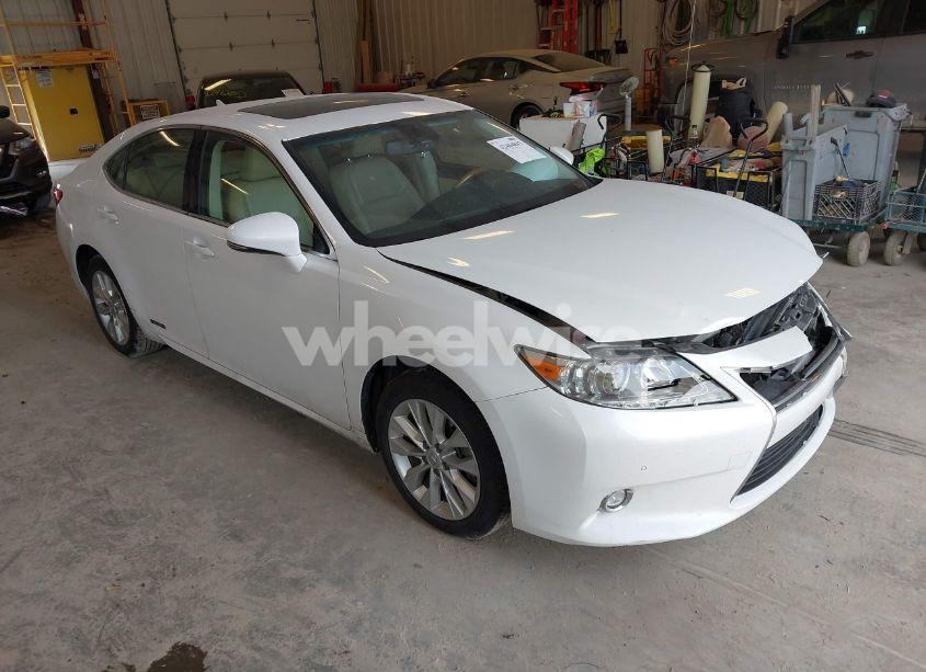 2014 Lexus Es 300H (VIN JTHBW1GG2E2067189) main photo