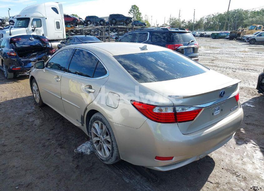 Photo 3 of 2013 Lexus Es 300H (VIN JTHBW1GG3D2017481)