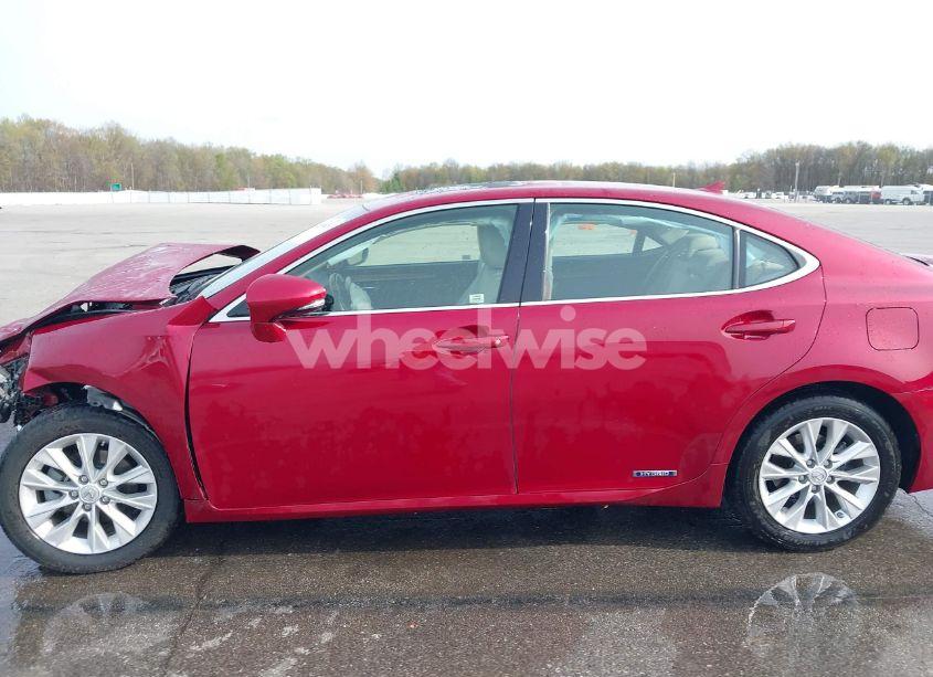 Photo 15 of 2013 Lexus Es 300H (VIN JTHBW1GG4D2005498)