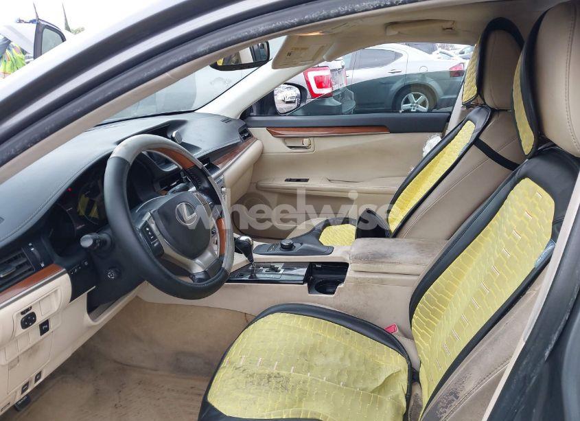 Photo 5 of 2013 Lexus Es 300H (VIN JTHBW1GG5D2017997)