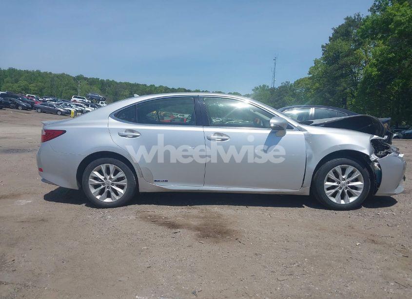 Photo 13 of 2014 Lexus Es 300H (VIN JTHBW1GG5E2059684)