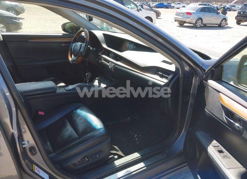 Photo 5 of 2014 Lexus Es 300H (VIN JTHBW1GG6E2071083)