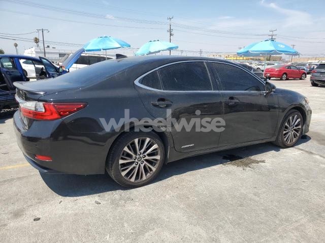Photo 11 of 2016 LEXUS ES 300H (VIN JTHBW1GG7G2110945)