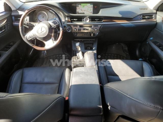 Photo 10 of 2016 LEXUS ES 300H (VIN JTHBW1GG7G2123209)
