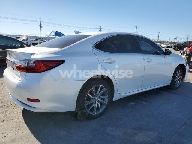 Photo 7 of 2016 LEXUS ES 300H (VIN JTHBW1GG7G2123209)