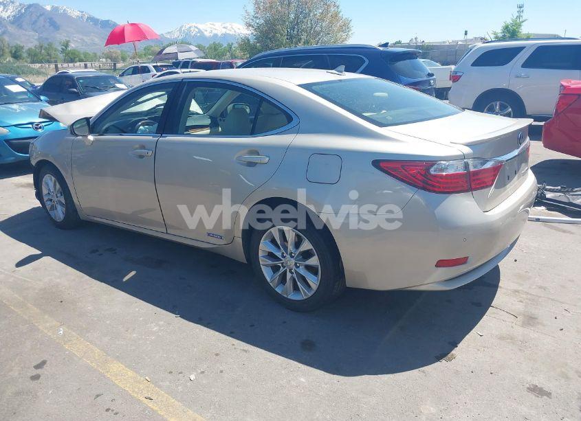 Photo 3 of 2013 Lexus Es 300H (VIN JTHBW1GG9D2012639)